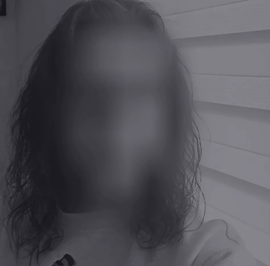 Bethany, 33